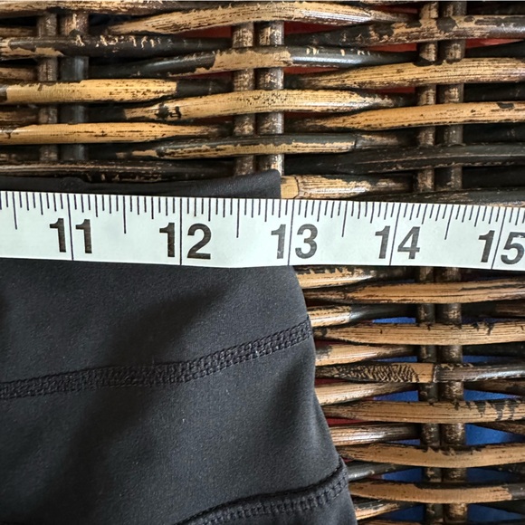 Athleta asym Mesh Sonar Tight size small - Picture 6 of 13